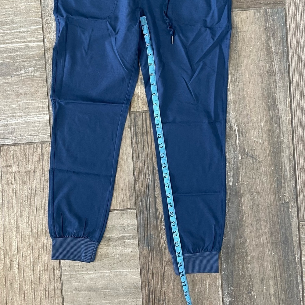 Halara High Waisted Drawstring Side Pocket Commute Joggers size small - Picture 8 of 9